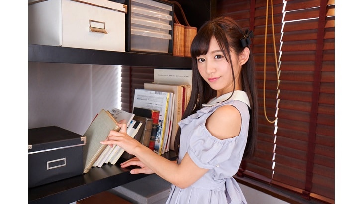 星奈あい